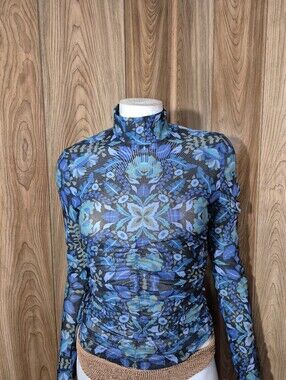 Aves Les Filles Floral Print Mock Neck Long Sleeve Shirt Sz S